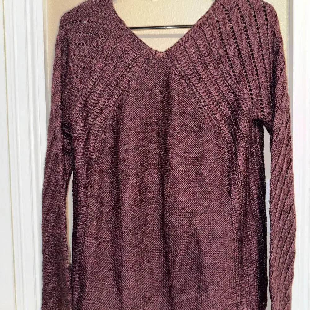 American Eagle Knit Sweater in Grape Oversized XS